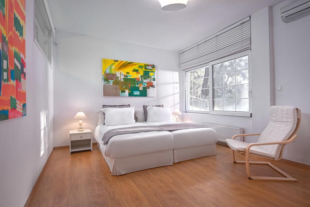 The White Villa At Sani Sani  Luaran gambar