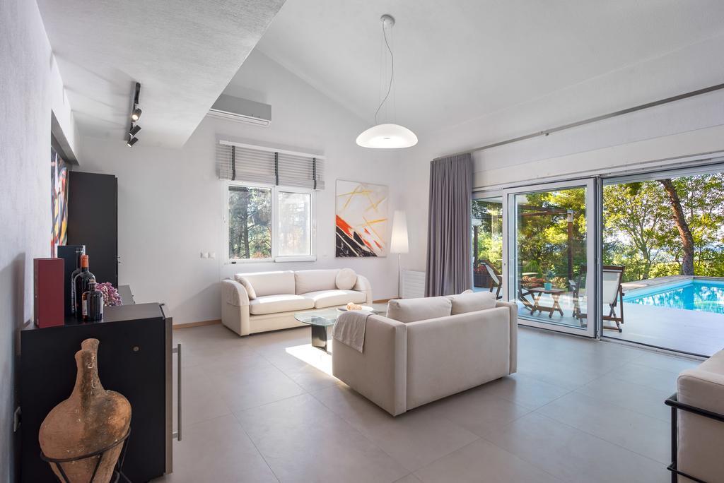 The White Villa At Sani Sani  Luaran gambar