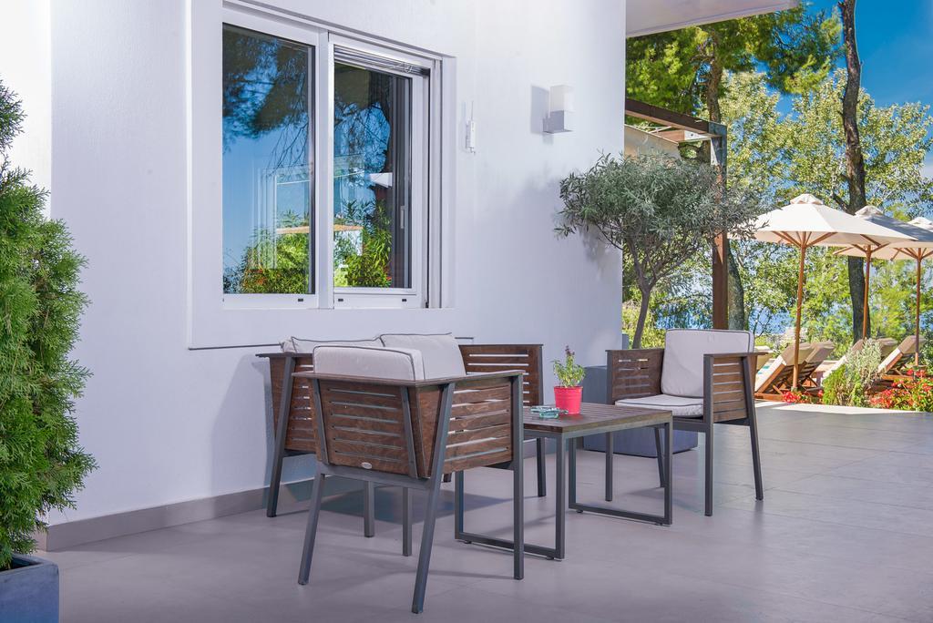 The White Villa At Sani Sani  Luaran gambar